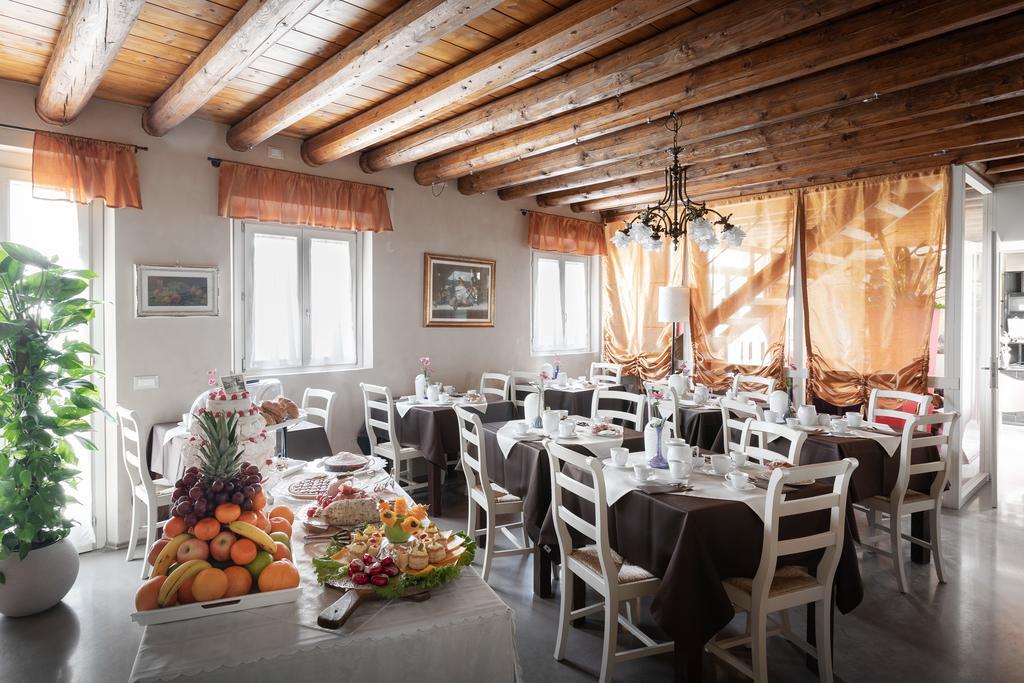 Corte Dei Soavi Soave  Restaurant bilde